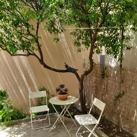 Mid Century Character House In Semesterbostad Argostoli (Kefalonia)