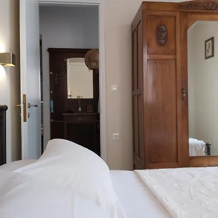 Mid Century Character House In Σπίτι διακοπών *