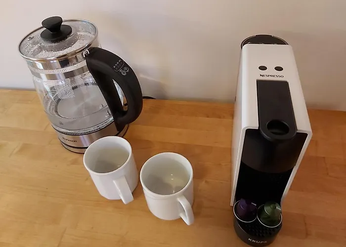 Mid Century Character House In Αργοστόλι